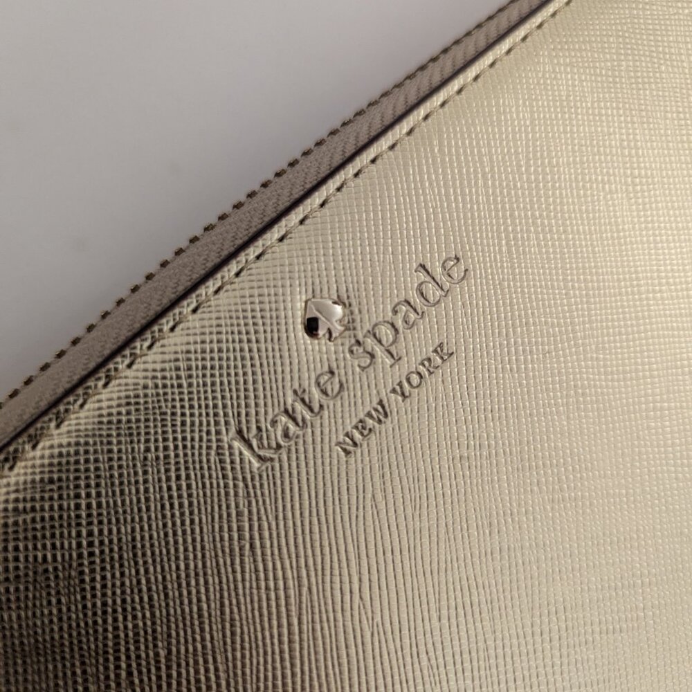 New? Mint Condition!! Kate Spade New York Gold Wallet Wristlet - Picture 6 of 13